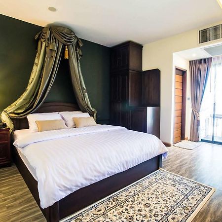 Yadana Chiangmai Hotel เชียงใหม่ ภายนอก รูปภาพ